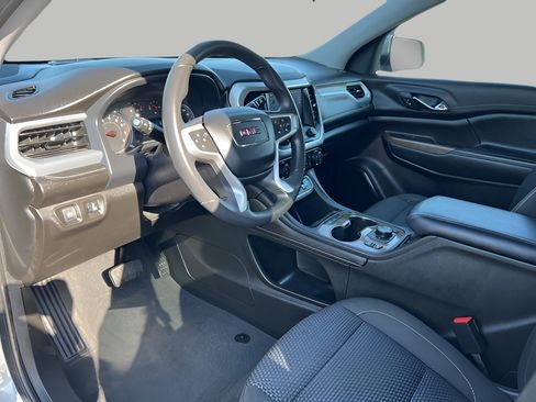 Used 2023 GMC Acadia SLE w/ Driver Convenience Package image 26