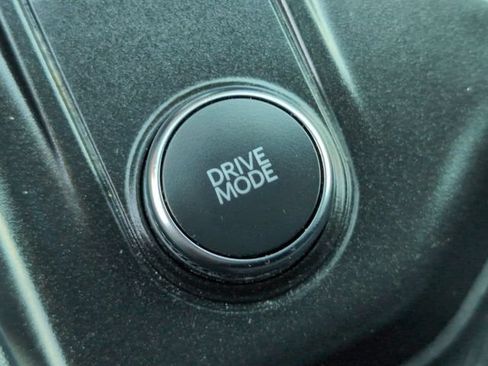 Used 2025 Ford Explorer ST AWD/4WD image 35