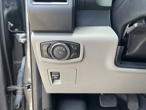 Certified 2018 Ford F150 XL w/ Equipment Group 101A Mid AWD/4WD image 25