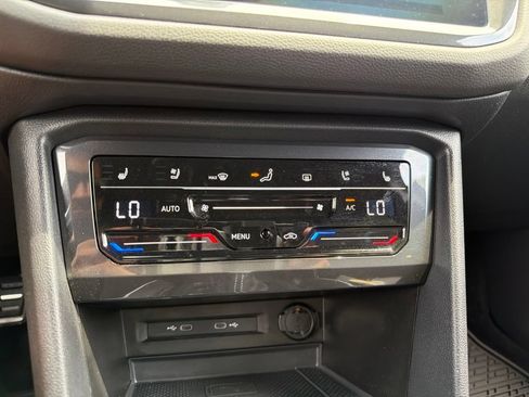 Used 2023 Volkswagen Tiguan SEL R-Line AWD/4WD image 12