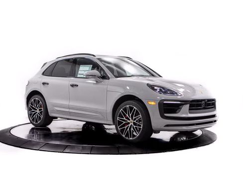 Used 2026 Porsche Macan S AWD/4WD image 9