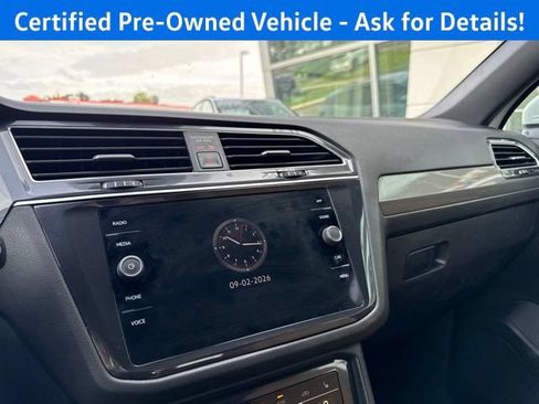 Certified 2023 Volkswagen Tiguan SE w/ Panoramic Sunroof Package AWD/4WD image 13