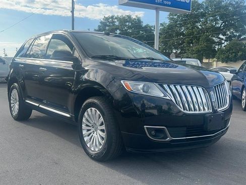 Used 2014 Lincoln MKX AWD w/ Equipment Group 101A image 3