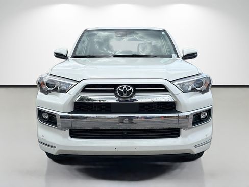 Used 2022 Toyota 4Runner Limited RWD image 8