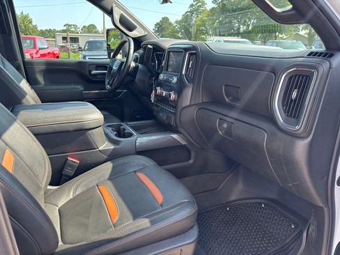 Used 2023 GMC Sierra 2500 AT4 w/ AT4 Premium Plus Package AWD/4WD image 22