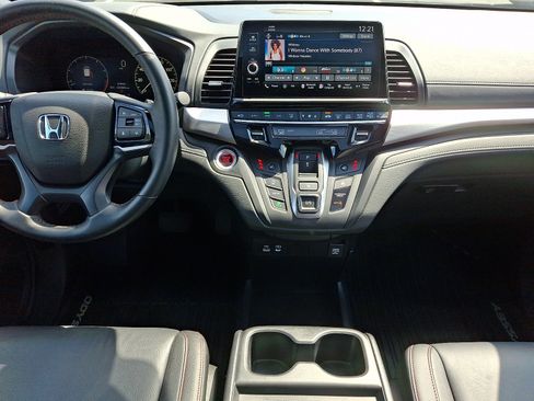 Certified 2026 Honda Odyssey Sport-L image 15