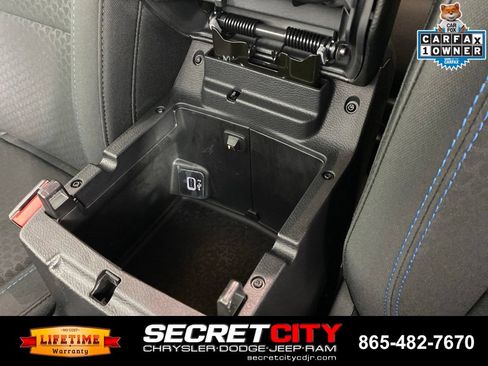 Used 2024 Jeep Wrangler Unlimited Rubicon 4xe w/ Technology Group AWD/4WD image 26