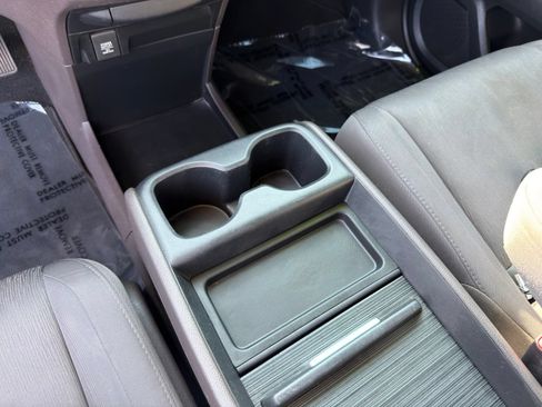 Used 2019 Honda Odyssey EX image 23