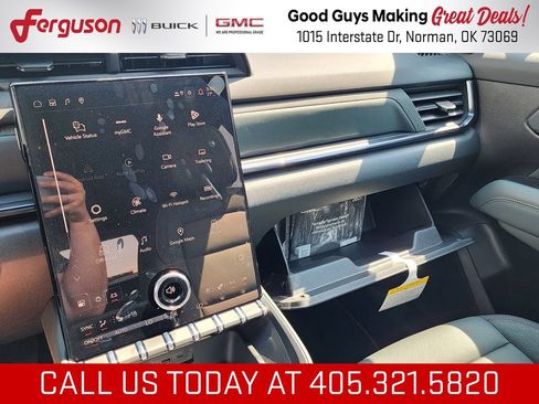 New 2027 GMC Terrain AT4 w/ Convenience Package III AWD/4WD image 35