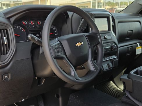New 2026 Chevrolet Silverado 1500 Custom RWD image 16