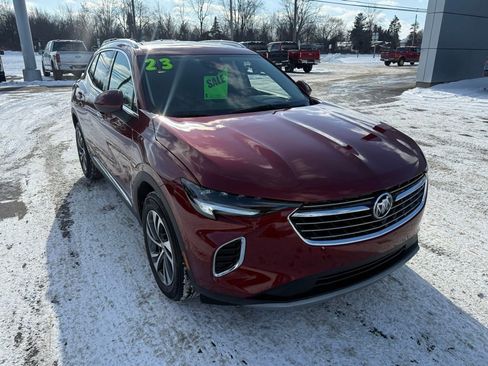Used 2023 Buick Envision Essence image 3