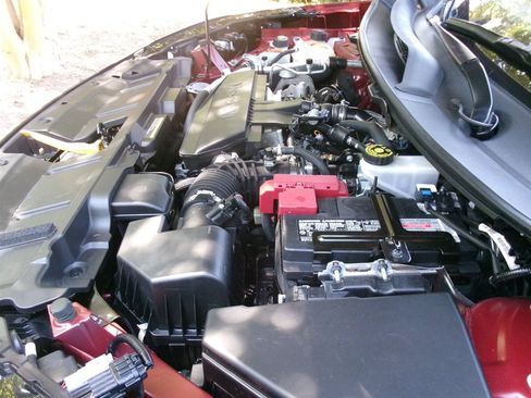 Used 2024 Nissan Rogue S AWD/4WD image 50