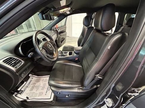 Used 2017 Jeep Grand Cherokee Altitude AWD/4WD image 53