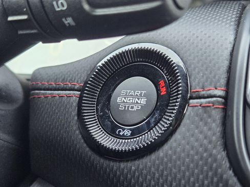 Used 2024 Jeep Compass Trailhawk image 22