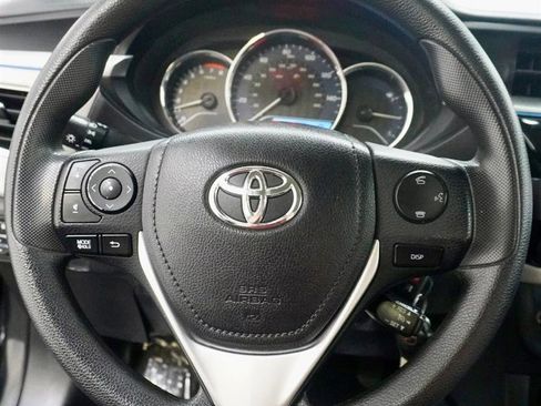 Used 2016 Toyota Corolla LE image 11