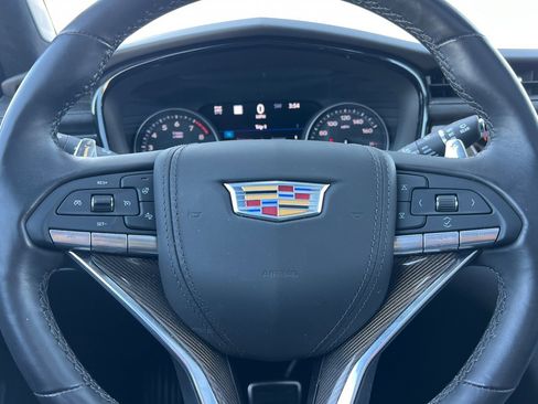 Certified 2024 Cadillac XT6 Sport w/ Platinum Package image 35
