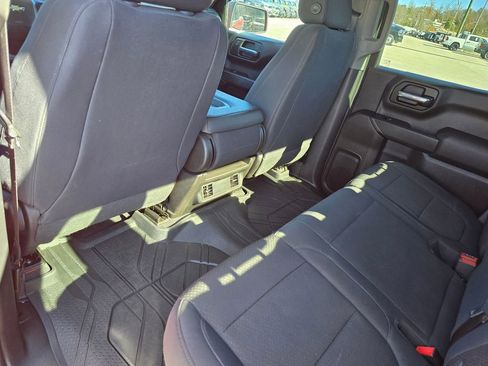 Used 2019 Chevrolet Silverado 1500 Custom w/ Custom Convenience Package image 25