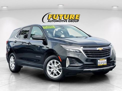Used 2022 Chevrolet Equinox LT AWD/4WD image 1