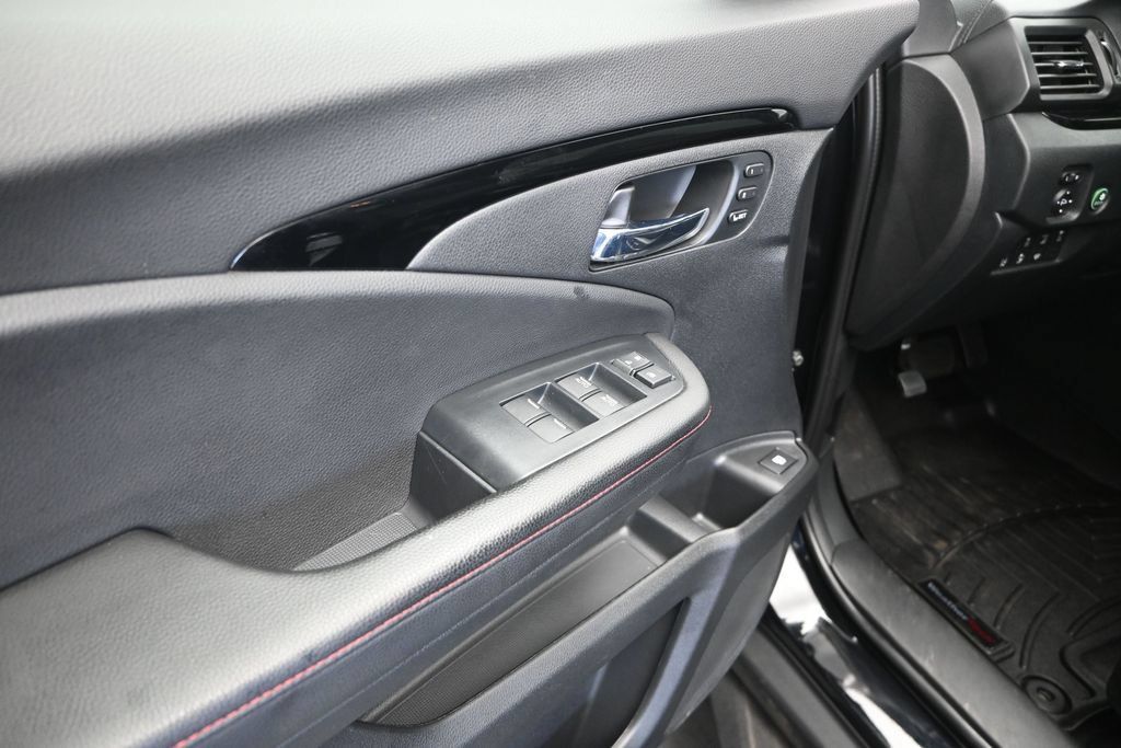 Used 2023 Honda Ridgeline Black Edition image 11