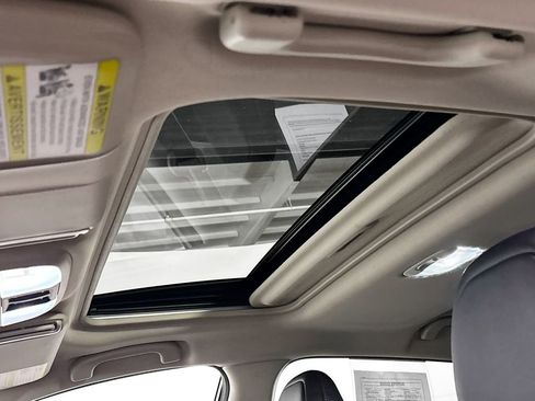 Certified 2024 Subaru Crosstrek 2.5i Limited w/ Crosstrek Mirror Package image 19