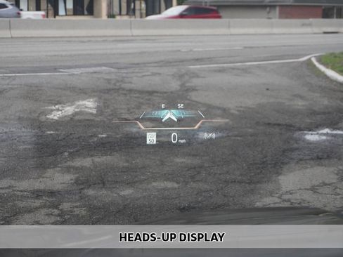 Used 2024 BMW iX xDrive50 w/ Premium Package image 6