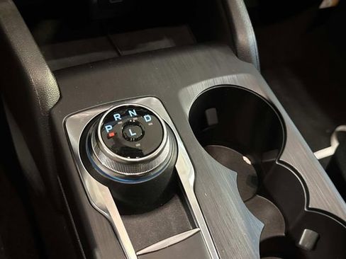 Used 2025 Ford Escape ST-Line image 26