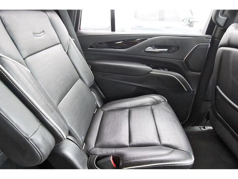 Used 2021 Cadillac Escalade Sport w/ Driver Assist Tech Package AWD/4WD image 11