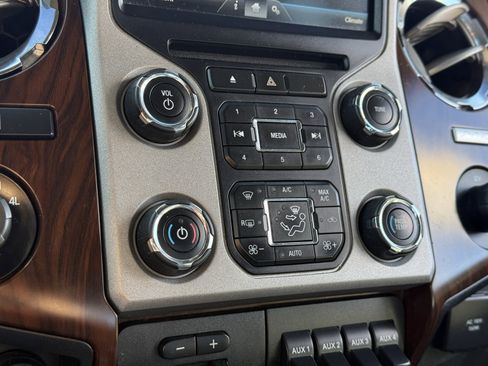 Used 2015 Ford F350 Lariat w/ Lariat Ultimate Package image 23