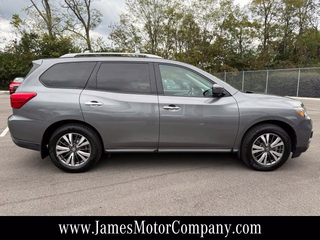 Used 2017 Nissan Pathfinder SL w/ SL Premium Package AWD/4WD image 7