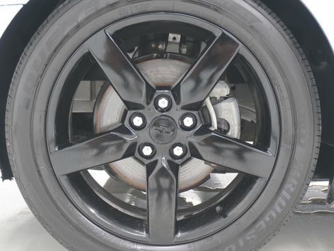 Used 2011 Chevrolet Camaro LT RWD image 22