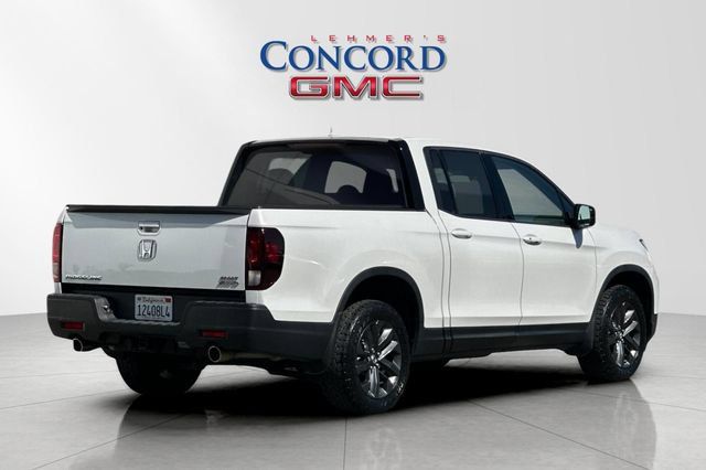 Used 2023 Honda Ridgeline Sport image 4