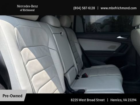 Used 2018 Volkswagen Tiguan SEL Premium AWD/4WD image 16