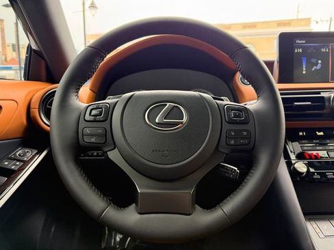 Certified 2025 Lexus IS 300 F Sport image 14