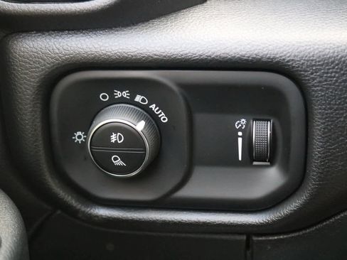 New 2026 RAM 2500 Tradesman image 18