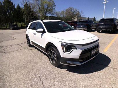 New 2025 Kia Niro SX Touring