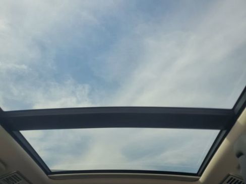 Used 2022 Land Rover Range Rover Sport HSE Silver Edition image 34