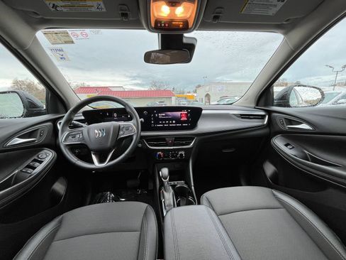 Used 2025 Buick Encore GX Preferred image 31