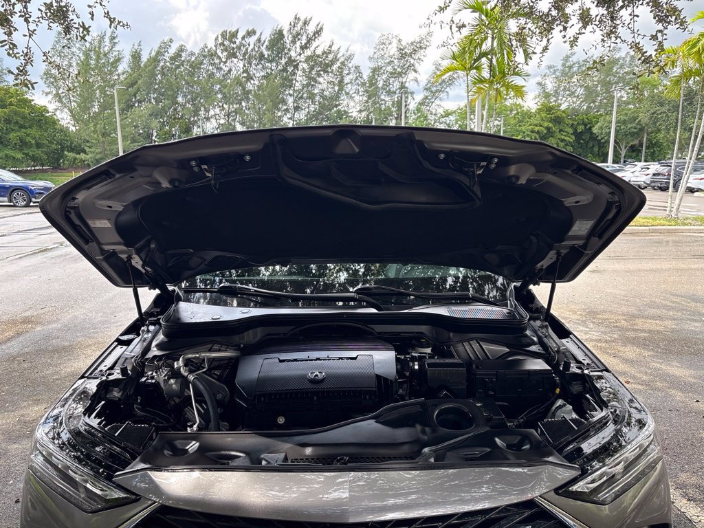 Used 2025 Acura MDX FWD image 11