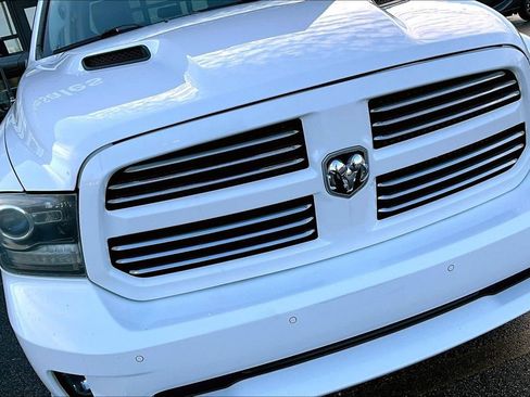 Used 2015 RAM 1500 Sport image 32
