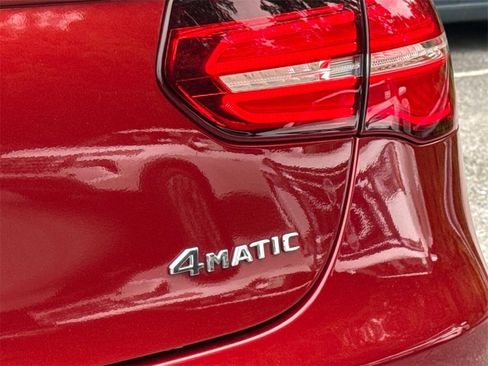 Used 2017 Mercedes-Benz GLC 300 4MATIC Coupe image 25