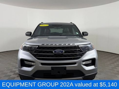 Used 2020 Ford Explorer XLT w/ Equipment Group 202A AWD/4WD image 2