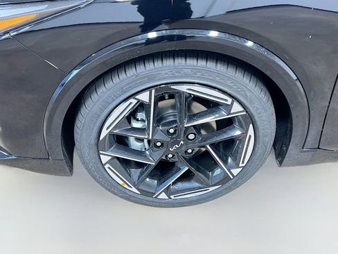 New 2025 Kia K4 GT-Line image 32