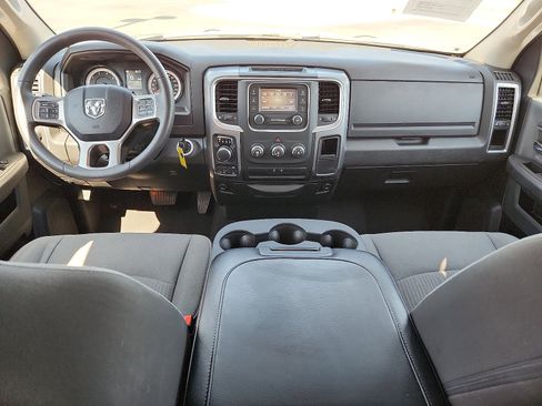 Used 2024 RAM 1500 Classic SLT AWD/4WD image 10