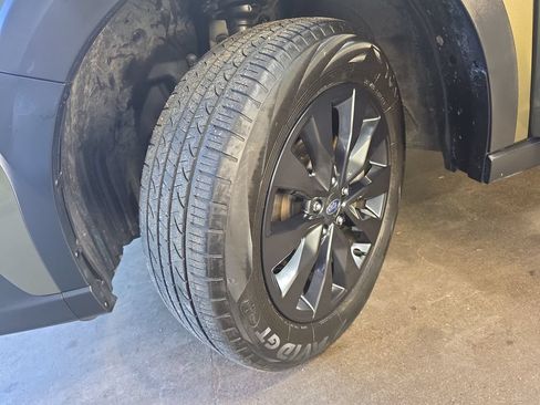 Used 2024 Subaru Outback Onyx Edition AWD/4WD image 31