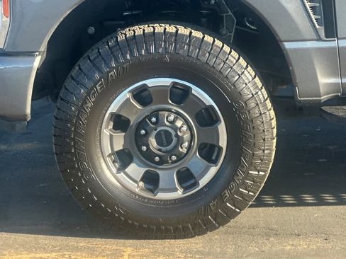 Used 2023 Ford F250 XLT w/ Black Appearance Package image 31