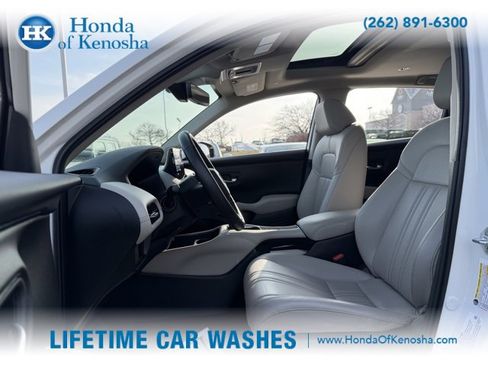 Certified 2025 Honda HR-V EX-L image 16