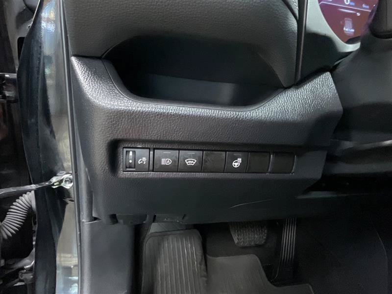 Used 2023 Toyota RAV4 XLE w/ XLE Grade Weather Package AWD/4WD image 20
