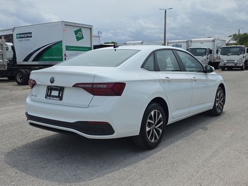 Used 2024 Volkswagen Jetta S FWD image 7