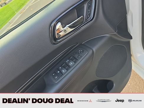 Used 2022 Dodge Durango R/T w/ Blacktop Package image 13