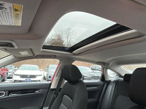 Used 2024 Honda Civic EX image 30